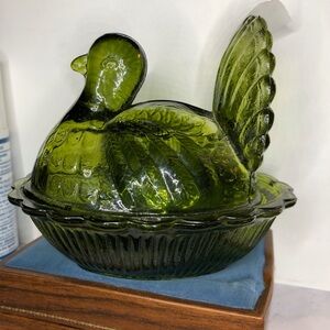 Vintage Olive green Turkey nesting dish